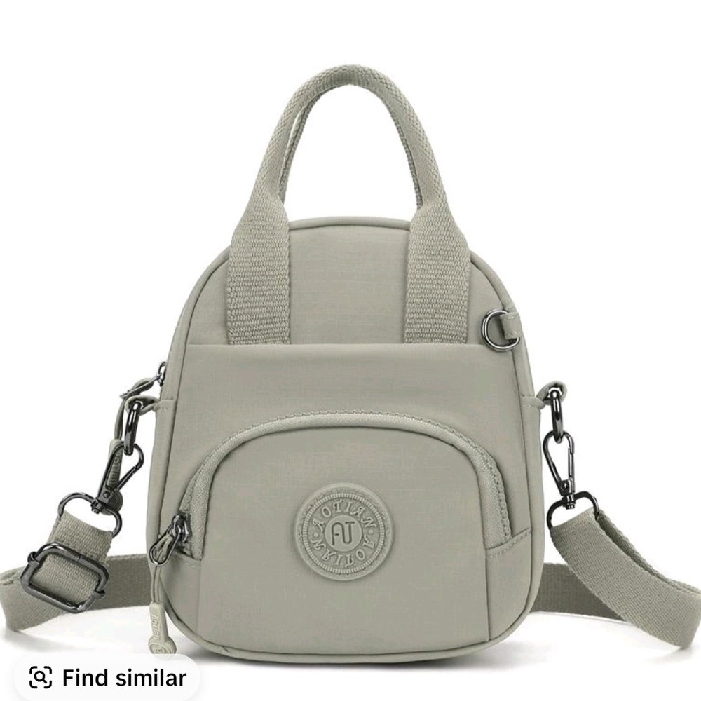 Stylish Gray Handbag